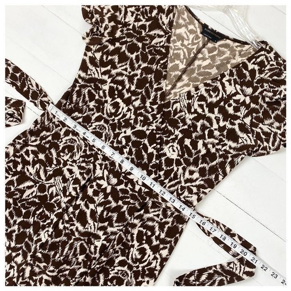 BCBG MaxAzria Comfy Wrap Dress - Picture 10 of 12